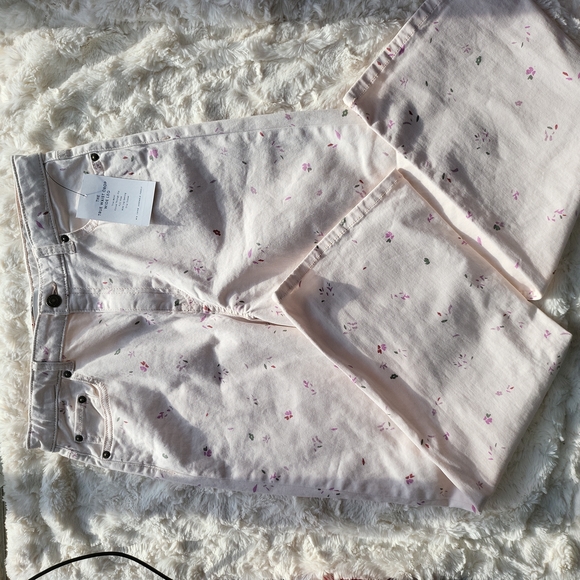 🟠🆕️🟠 Free Assembly Jean - Picture 1 of 3